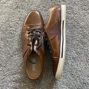 Men’s brown sneakers, size 11.5